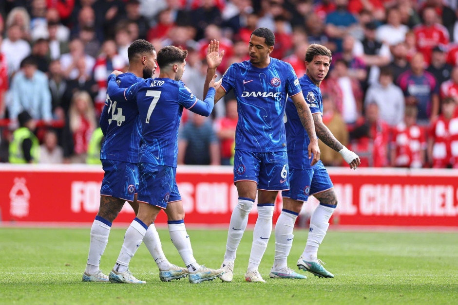 兰杜奇：上半场我们没拉开阵型宽度，踢得有点像一群小鸡