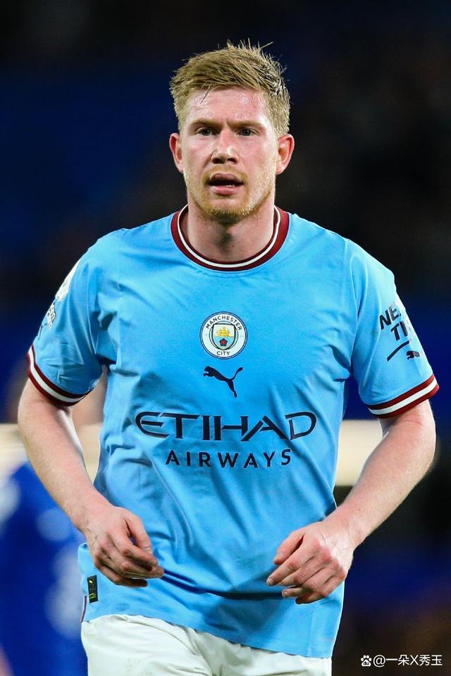 传奇奥斯卡满血复活看海港亚冠 球迷喊队危 ！速归！